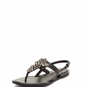 Vera Wang Avy Sandal